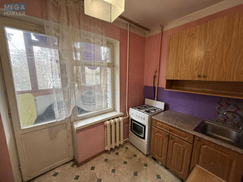 Оренда 1 кімнатної квартири, <a class="location-link" href="/kiev/" title="Недвижимость Київ">Київ</a>, <a class="location-link" href="/kiev/svyatoshinskij/" title="Недвижимость Святошинський район">Святошинський р-н</a>, Михаила Котельникова ул., 51А (изображение 13)