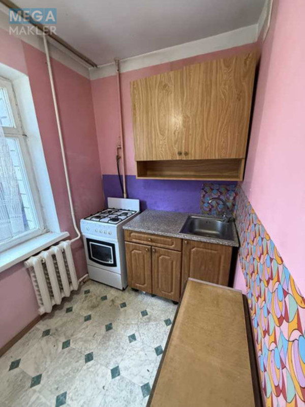 Оренда 1 кімнатної квартири, <a class="location-link" href="/kiev/" title="Недвижимость Київ">Київ</a>, <a class="location-link" href="/kiev/svyatoshinskij/" title="Недвижимость Святошинський район">Святошинський р-н</a>, Михаила Котельникова ул., 51А (изображение 16)