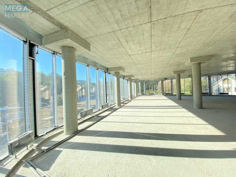 Оренда окремої будівлі/побудови, 350&nbsp;кв.м, <a class="location-link" href="/kiev/" title="Недвижимость Київ">Київ</a>, <a class="location-link" href="/kiev/zamostyanskij/" title="Недвижимость Замостянский район">Замостянский р-н</a>, Протасів Яр вул., 10 (изображение 5)