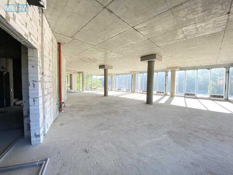 Оренда окремої будівлі/побудови, 350&nbsp;кв.м, <a class="location-link" href="/kiev/" title="Недвижимость Київ">Київ</a>, <a class="location-link" href="/kiev/zamostyanskij/" title="Недвижимость Замостянский район">Замостянский р-н</a>, Протасів Яр вул., 10 (изображение 6)