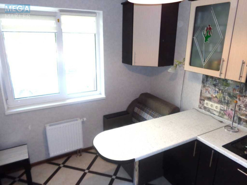 Оренда 1 кімнатної квартири, <a class="location-link" href="/kiev/" title="Недвижимость Київ">Київ</a>, <a class="location-link" href="/kiev/goloseevskij/" title="Недвижимость Голосіївський район">Голосіївський р-н</a>, Метрологічна вул., 9-в (изображение 3)