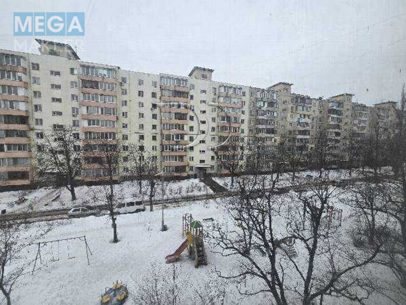 Продаж 1 кімнатної квартири (32/18/5), 4 пов. 9 пов. будинку, <a class="location-link" href="/kiev/" title="Недвижимость Київ">Київ</a>, <a class="location-link" href="/kiev/dneprovskij/" title="Недвижимость Дніпровський район">Дніпровський р-н</a>, Березняківська вулиця, 20 (изображение 17)