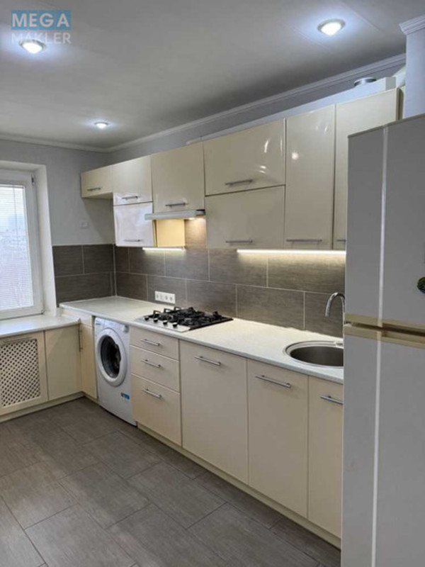 Продаж 3 кімнатної квартири (67/?/14), 9 пов. 9 пов. будинку, <a class="location-link" href="/dnepropetrovsk/" title="Недвижимость Дніпра">Дніпро</a>, пр Героев, 21 (изображение 22)