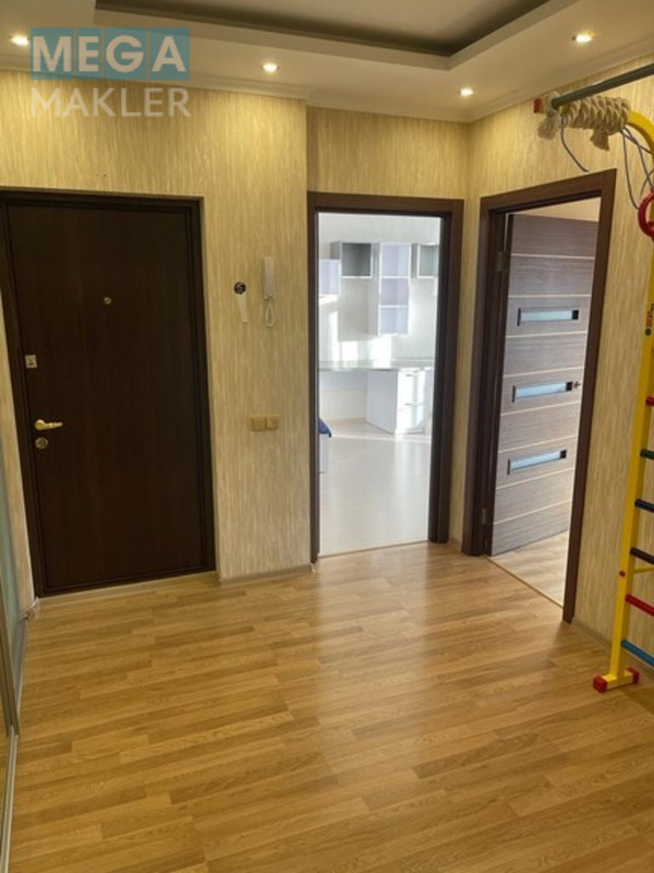 Оренда 2 кімнатної квартири, <a class="location-link" href="/kiev/" title="Недвижимость Київ">Київ</a>, <a class="location-link" href="/kiev/dneprovskij/" title="Недвижимость Дніпровський район">Дніпровський р-н</a>, вул. Регенераторна 4к1, ЖК Комфорт Таун ( <img src="https://megamakler.com.ua/metro/ff0000.gif" alt="" class="metro" /> м. Левобережная, 20 хв. ) (изображение 7)