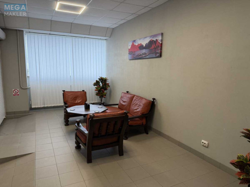 Оренда комерційної нерухомості, 62,50&nbsp;кв.м, под офис, <a class="location-link" href="/vinnitsa/" title="Недвижимость Вінниця">Вінниця</a>, <a class="location-link" href="/vinnitsa/zamostyanskij/" title="Недвижимость Замостянський район">Замостянський р-н</a>, Лебединського, 34 (изображение 14)