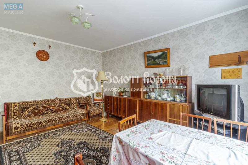 Продаж 3 кімнатної квартири (83/43,9/10,7), 3 пов. 9 пов. будинку, <a class="location-link" href="/kiev/" title="Недвижимость Київ">Київ</a>, <a class="location-link" href="/kiev/pecherskij/" title="Недвижимость Печерський район">Печерський р-н</a>, Панаса Мирного вул., 5 (изображение 3)
