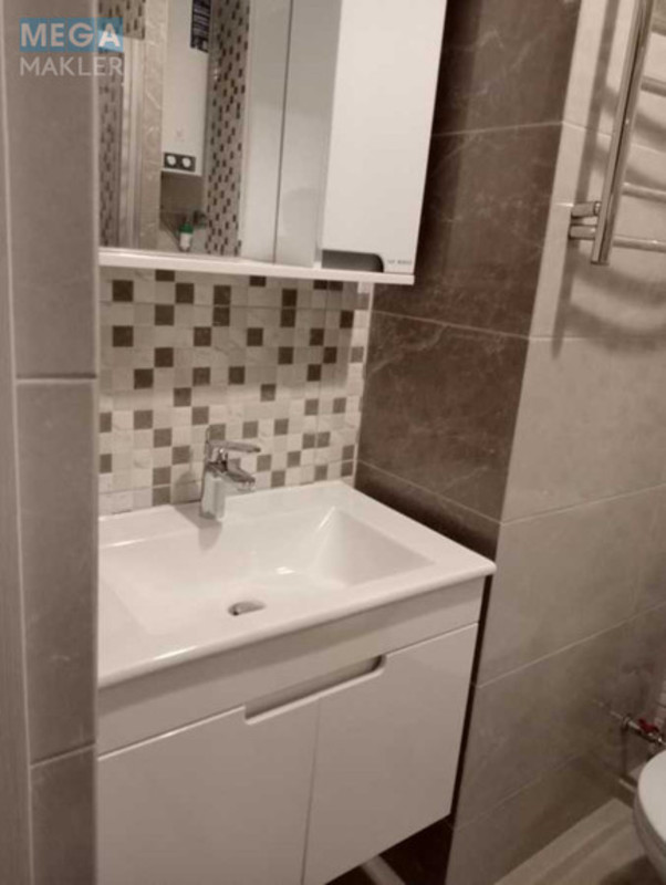 Оренда 1 кімнатної квартири, <a class="location-link" href="/kiev/" title="Недвижимость Київ">Київ</a>, <a class="location-link" href="/kiev/svyatoshinskij/" title="Недвижимость Святошинський район">Святошинський р-н</a>, Олевська вул., 11 (изображение 3)