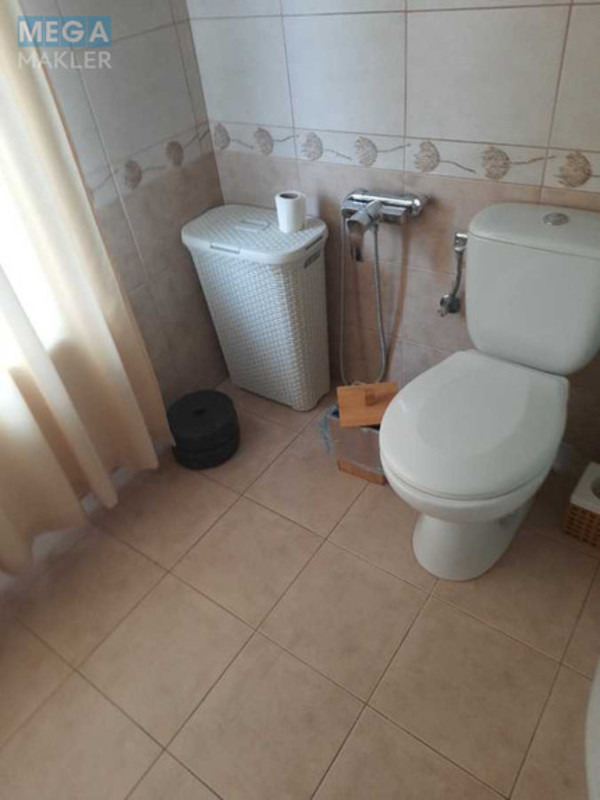 Оренда дома, <a class="location-link" href="/kiev/" title="Недвижимость Київ">Київ</a>, <a class="location-link" href="/kiev/solomenskij/" title="Недвижимость Солом'янський район">Солом'янський р-н</a>, Устимівський пров., 5 (изображение 3)