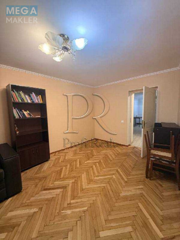 Продаж 2 кімнатної квартири (58/28/9), 1 пов. 9 пов. будинку, <a class="location-link" href="/kiev/" title="Недвижимость Київ">Київ</a>, <a class="location-link" href="/kiev/podolskij/" title="Недвижимость Подільський район">Подільський р-н</a>, Гонгадзе Георгія проспект, 30 (изображение 3)