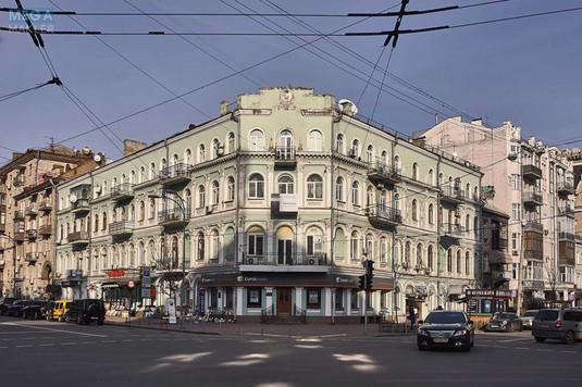 Продаж 4 кімнатної квартири (220/105/65), 3 пов. 4 пов. будинку, <a class="location-link" href="/kiev/" title="Недвижимость Київ">Київ</a>, <a class="location-link" href="/kiev/shevchenkovskij/" title="Недвижимость Шевченківський район">Шевченківський р-н</a>, Велика Житомирська вул., 6/11 (изображение 12)