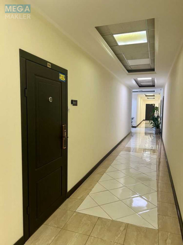 Оренда комерційної нерухомості, 83,40&nbsp;кв.м, под офис, <a class="location-link" href="/kiev/" title="Недвижимость Київ">Київ</a>, <a class="location-link" href="/kiev/zamostyanskij/" title="Недвижимость Замостянский район">Замостянский р-н</a>, Нижний Вал ул., 15 (изображение 14)