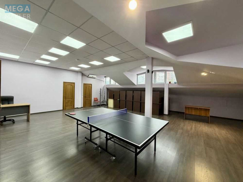 Продаж комерційної нерухомості, 142,70&nbsp;кв.м, под офис, <a class="location-link" href="/kiev/" title="Недвижимость Київ">Київ</a>, <a class="location-link" href="/kiev/shevchenkovskij/" title="Недвижимость Шевченківський район">Шевченківський р-н</a>, Глубочицкая ул., 40 (изображение 3)