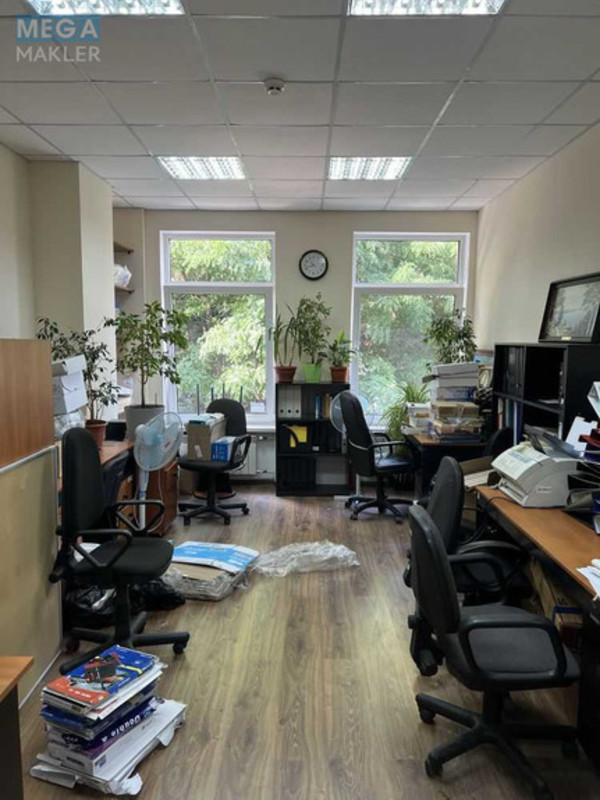 Оренда комерційної нерухомості, 96,50&nbsp;кв.м, под офис, <a class="location-link" href="/kiev/" title="Недвижимость Київ">Київ</a>, <a class="location-link" href="/kiev/podolskij/" title="Недвижимость Подільський район">Подільський р-н</a>, Нижний Вал ул., 15 (изображение 6)