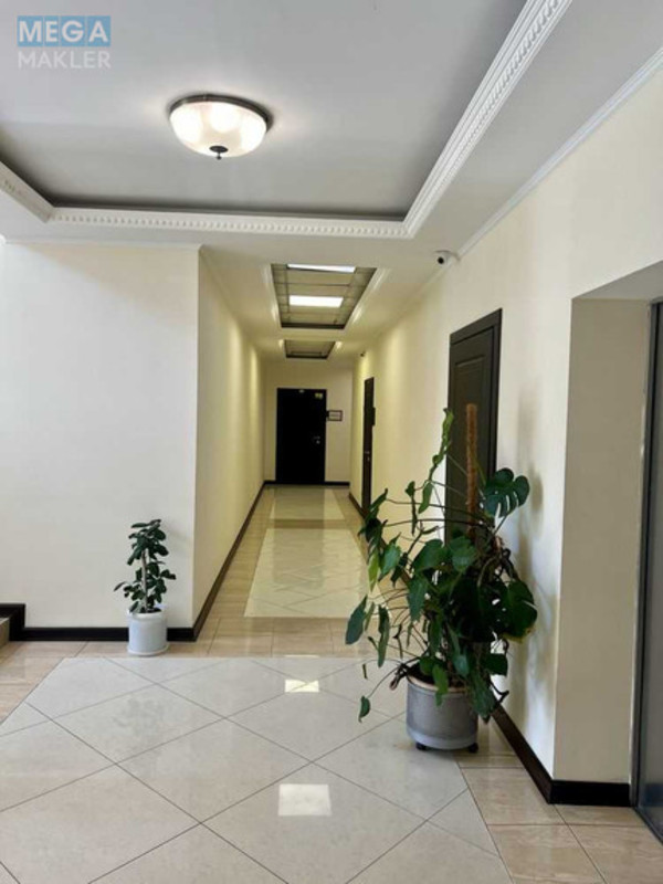 Оренда комерційної нерухомості, 96,50&nbsp;кв.м, под офис, <a class="location-link" href="/kiev/" title="Недвижимость Київ">Київ</a>, <a class="location-link" href="/kiev/podolskij/" title="Недвижимость Подільський район">Подільський р-н</a>, Нижний Вал ул., 15 (изображение 12)