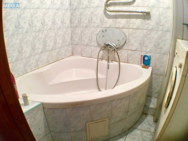 Продаж 2 кімнатної квартири (56/34/8), 4 пов. 9 пов. будинку, <a class="location-link" href="/kiev/" title="Недвижимость Київ">Київ</a>, <a class="location-link" href="/kiev/zamostyanskij/" title="Недвижимость Замостянский район">Замостянский р-н</a>, Березняковская ул., 12 (изображение 9)