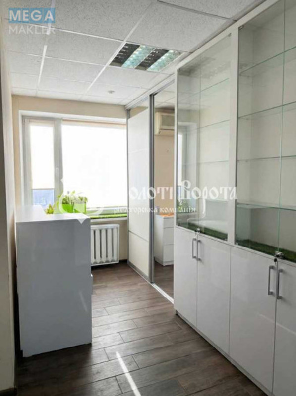 Продаж 1 кімнатної квартири (42/30/7), 1 пов. 5 пов. будинку, <a class="location-link" href="/kiev/" title="Недвижимость Київ">Київ</a>, <a class="location-link" href="/kiev/pecherskij/" title="Недвижимость Печерський район">Печерський р-н</a>, Чигоріна вул., 61 (изображение 11)