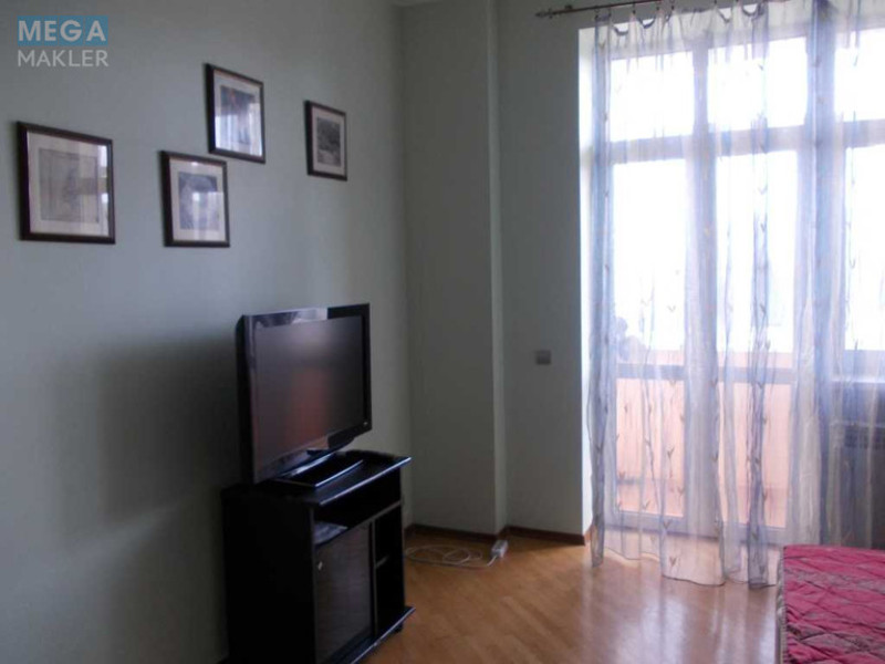 Оренда 1 кімнатної квартири, <a class="location-link" href="/kiev/" title="Недвижимость Київ">Київ</a>, <a class="location-link" href="/kiev/solomenskij/" title="Недвижимость Солом'янський район">Солом'янський р-н</a>, Народного Ополчення вул., 7 (изображение 4)