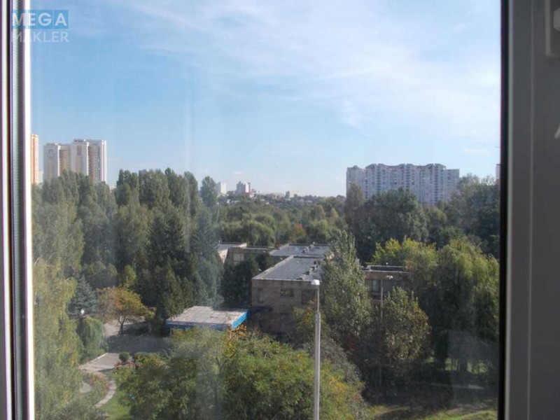 Оренда 1 кімнатної квартири, <a class="location-link" href="/kiev/" title="Недвижимость Київ">Київ</a>, <a class="location-link" href="/kiev/solomenskij/" title="Недвижимость Солом'янський район">Солом'янський р-н</a>, Народного Ополчення вул., 7 (изображение 11)