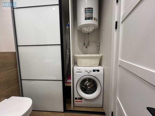 Оренда 1 кімнатної квартири, <a class="location-link" href="/kiev/" title="Недвижимость Київ">Київ</a>, <a class="location-link" href="/kiev/shevchenkovskij/" title="Недвижимость Шевченківський район">Шевченківський р-н</a>, Салютна вул., 2 (изображение 9)