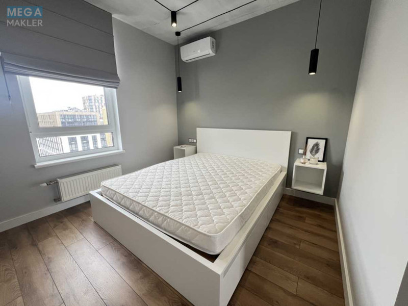 Оренда 1 кімнатної квартири, <a class="location-link" href="/kiev/" title="Недвижимость Київ">Київ</a>, <a class="location-link" href="/kiev/shevchenkovskij/" title="Недвижимость Шевченківський район">Шевченківський р-н</a>, Салютна вул., 2 (изображение 10)