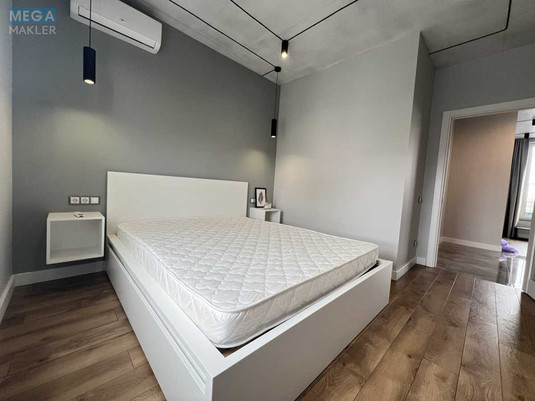 Оренда 1 кімнатної квартири, <a class="location-link" href="/kiev/" title="Недвижимость Київ">Київ</a>, <a class="location-link" href="/kiev/shevchenkovskij/" title="Недвижимость Шевченківський район">Шевченківський р-н</a>, Салютна вул., 2 (изображение 11)