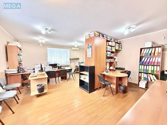 Продаж комерційної нерухомості, 43,90&nbsp;кв.м, под офис, <a class="location-link" href="/kiev/" title="Недвижимость Київ">Київ</a>, <a class="location-link" href="/kiev/pecherskij/" title="Недвижимость Печерський район">Печерський р-н</a>, Чигорина ул., 61А (изображение 2)
