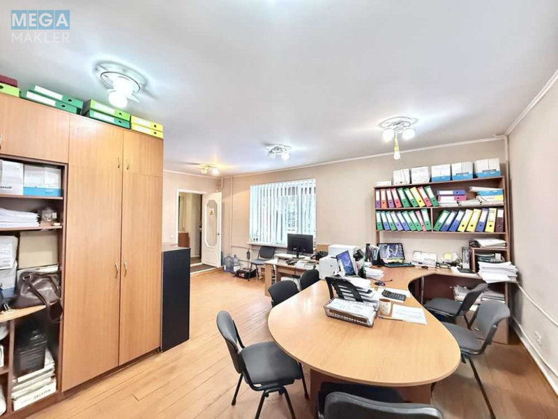 Продаж комерційної нерухомості, 43,90&nbsp;кв.м, под офис, <a class="location-link" href="/kiev/" title="Недвижимость Київ">Київ</a>, <a class="location-link" href="/kiev/pecherskij/" title="Недвижимость Печерський район">Печерський р-н</a>, Чигорина ул., 61А (изображение 7)