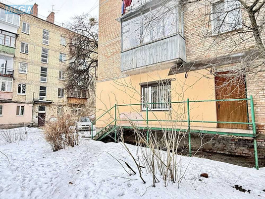 Продаж комерційної нерухомості, 43,90&nbsp;кв.м, под офис, <a class="location-link" href="/kiev/" title="Недвижимость Київ">Київ</a>, <a class="location-link" href="/kiev/pecherskij/" title="Недвижимость Печерський район">Печерський р-н</a>, Чигорина ул., 61А (изображение 16)