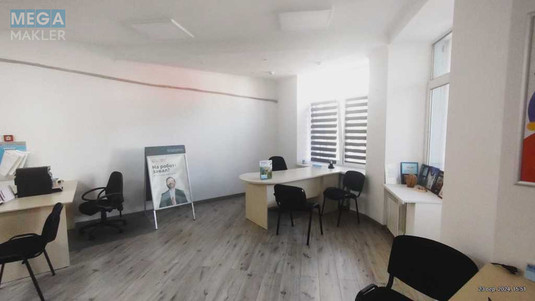 Продаж комерційної нерухомості, 65&nbsp;кв.м, <a class="location-link" href="/kiev/" title="Недвижимость Київ">Київ</a>, <a class="location-link" href="/kiev/zamostyanskij/" title="Недвижимость Замостянский район">Замостянский р-н</a>, Николая Лаврухина ул., 5 (изображение 17)