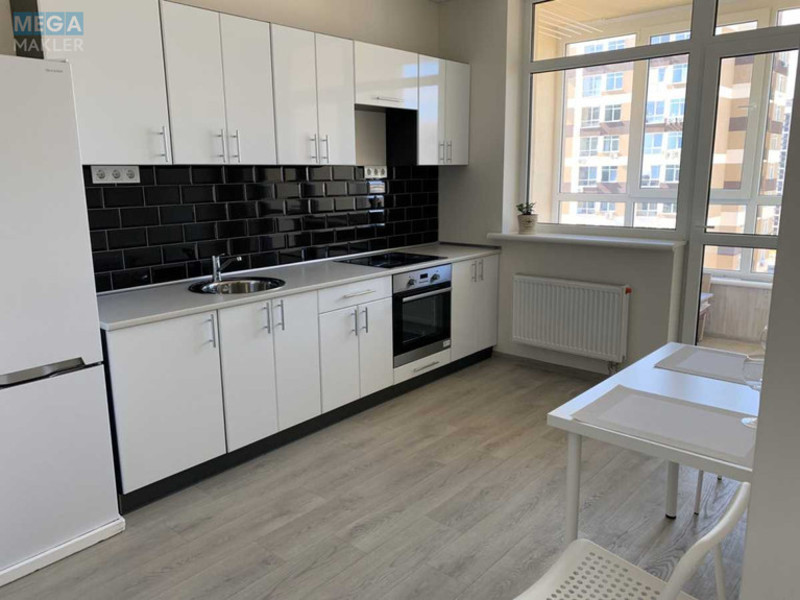 Оренда 1 кімнатної квартири, <a class="location-link" href="/kiev/" title="Недвижимость Київ">Київ</a>, <a class="location-link" href="/kiev/podolskij/" title="Недвижимость Подільський район">Подільський р-н</a>, Правды просп. (изображение 9)