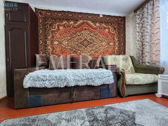 Продаж 5 кімнатної квартири (19,5/?/?), 3 пов. 5 пов. будинку, <a class="location-link" href="/kiev/" title="Недвижимость Київ">Київ</a>, <a class="location-link" href="/kiev/goloseevskij/" title="Недвижимость Голосіївський район">Голосіївський р-н</a>, Сеченова ул., 5 (изображение 8)