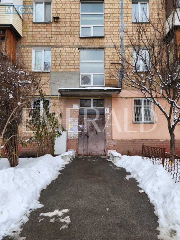 Продаж 5 кімнатної квартири (19,5/?/?), 3 пов. 5 пов. будинку, <a class="location-link" href="/kiev/" title="Недвижимость Київ">Київ</a>, <a class="location-link" href="/kiev/goloseevskij/" title="Недвижимость Голосіївський район">Голосіївський р-н</a>, Сеченова ул., 5 (изображение 15)