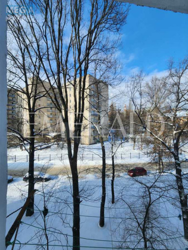 Продаж 5 кімнатної квартири (19,5/?/?), 3 пов. 5 пов. будинку, <a class="location-link" href="/kiev/" title="Недвижимость Київ">Київ</a>, <a class="location-link" href="/kiev/goloseevskij/" title="Недвижимость Голосіївський район">Голосіївський р-н</a>, Сеченова ул., 5 (изображение 18)