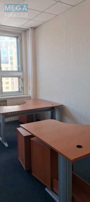 Оренда комерційної нерухомості, 109&nbsp;кв.м, под офис, <a class="location-link" href="/kiev/" title="Недвижимость Київ">Київ</a>, <a class="location-link" href="/kiev/pecherskij/" title="Недвижимость Печерський район">Печерський р-н</a>, Иоанна Павла ІІ ул., 4/6 (изображение 3)