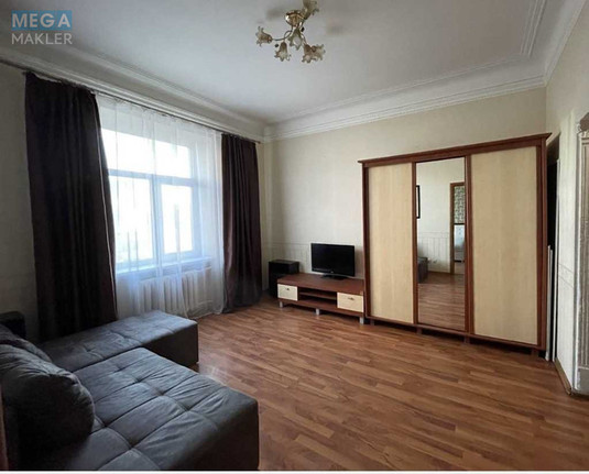 Продаж 4 кімнатної квартири (90/68/8), 6 пов. 6 пов. будинку, <a class="location-link" href="/kiev/" title="Недвижимость Київ">Київ</a>, <a class="location-link" href="/kiev/shevchenkovskij/" title="Недвижимость Шевченківський район">Шевченківський р-н</a>, Тараса Шевченко бульв., 58 (изображение 4)