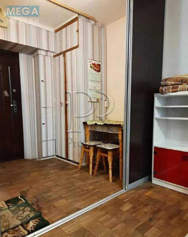 Продаж 1 кімнатної квартири (20/18/1), 5 пов. 5 пов. будинку, <a class="location-link" href="/kiev/" title="Недвижимость Київ">Київ</a>, <a class="location-link" href="/kiev/svyatoshinskij/" title="Недвижимость Святошинський район">Святошинський р-н</a>, Туполєва Академіка вулиця, 5Б (изображение 4)