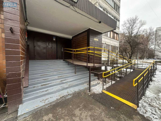 Оренда 1 кімнатної квартири, <a class="location-link" href="/kiev/" title="Недвижимость Київ">Київ</a>, <a class="location-link" href="/kiev/goloseevskij/" title="Недвижимость Голосіївський район">Голосіївський р-н</a>, Теремковская ул., 7 (изображение 13)