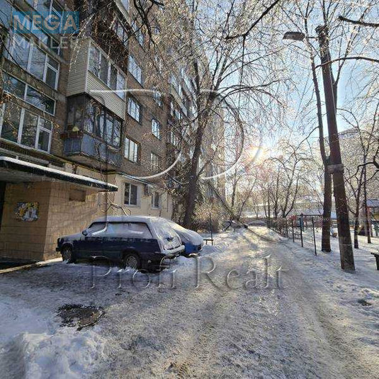 Продаж 3 кімнатної квартири (81/50/7), 8 пов. 9 пов. будинку, <a class="location-link" href="/kiev/" title="Недвижимость Київ">Київ</a>, <a class="location-link" href="/kiev/solomenskij/" title="Недвижимость Солом'янський район">Солом'янський р-н</a>, Липківського Василя Митрополита вулиця, 37 (изображение 19)