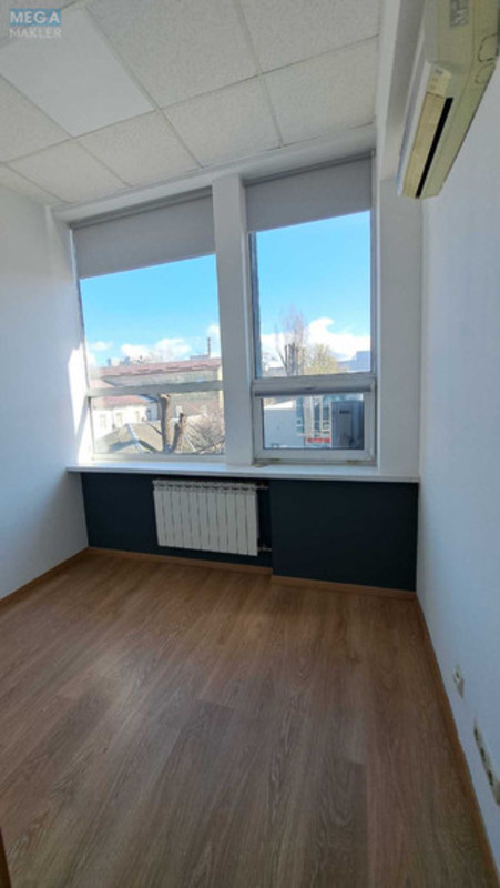 Оренда комерційної нерухомості, 66&nbsp;кв.м, под офис, <a class="location-link" href="/kiev/" title="Недвижимость Київ">Київ</a>, <a class="location-link" href="/kiev/dneprovskij/" title="Недвижимость Дніпровський район">Дніпровський р-н</a>, Евгения Сверстюка ул., 11Б (изображение 9)