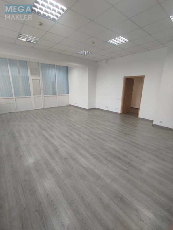 Оренда комерційної нерухомості, 70&nbsp;кв.м, под офис, <a class="location-link" href="/kiev/" title="Недвижимость Київ">Київ</a>, <a class="location-link" href="/kiev/dneprovskij/" title="Недвижимость Дніпровський район">Дніпровський р-н</a>, Евгения Сверстюка ул., 11 (изображение 4)