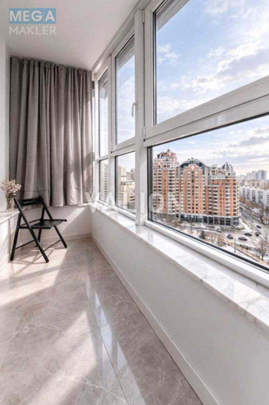 Продаж 1 кімнатної квартири (53,5/20/25), 15 пов. 31 пов. будинку, <a class="location-link" href="/kiev/" title="Недвижимость Київ">Київ</a>, <a class="location-link" href="/kiev/pecherskij/" title="Недвижимость Печерський район">Печерський р-н</a>, Леси Украинки бульв., 7-в (изображение 9)