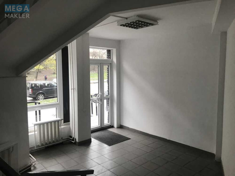 Продаж комерційної нерухомості, 153,40&nbsp;кв.м, под офис, <a class="location-link" href="/kiev/" title="Недвижимость Київ">Київ</a>, <a class="location-link" href="/kiev/solomenskij/" title="Недвижимость Солом'янський район">Солом'янський р-н</a>, Кудряшова ул., 18А (изображение 13)