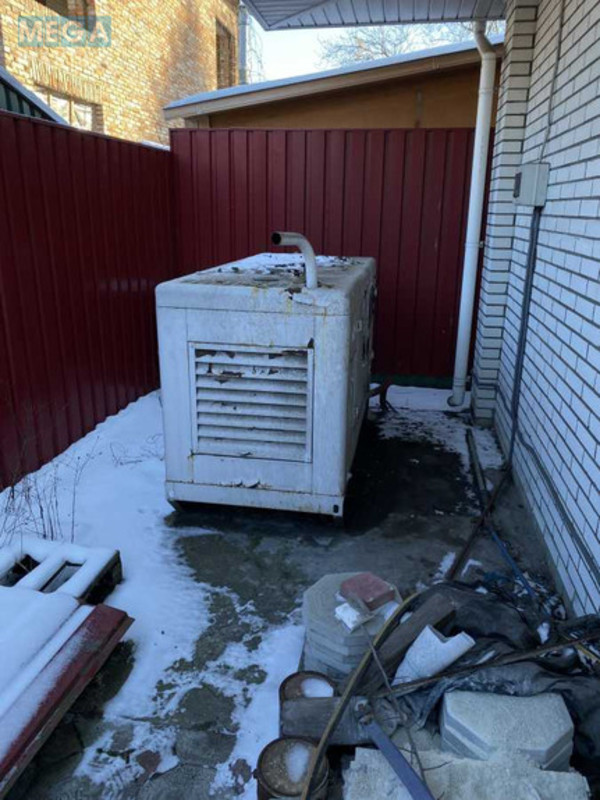 Оренда комерційної нерухомості, 300&nbsp;кв.м, под офис, <a class="location-link" href="/kiev/" title="Недвижимость Київ">Київ</a>, <a class="location-link" href="/kiev/svyatoshinskij/" title="Недвижимость Святошинський район">Святошинський р-н</a>, Рубежівський пров., 20 (изображение 9)