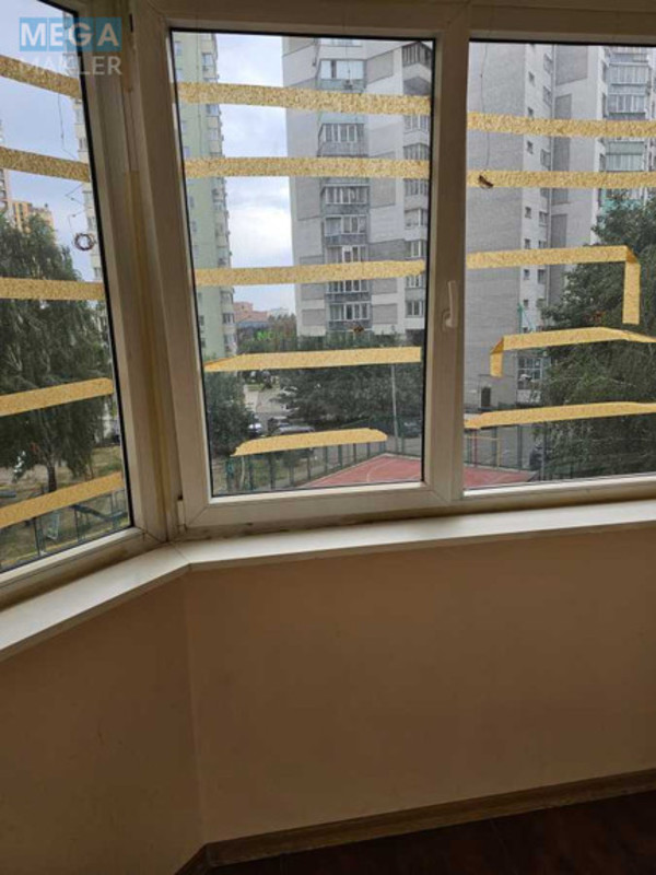 Оренда 3 кімнатної квартири, <a class="location-link" href="/kiev/" title="Недвижимость Київ">Київ</a>, <a class="location-link" href="/kiev/solomenskij/" title="Недвижимость Солом'янський район">Солом'янський р-н</a>, Вузівська вул., 5 (изображение 5)