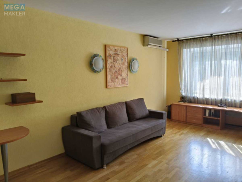 Оренда 3 кімнатної квартири, <a class="location-link" href="/kiev/" title="Недвижимость Київ">Київ</a>, <a class="location-link" href="/kiev/solomenskij/" title="Недвижимость Солом'янський район">Солом'янський р-н</a>, Вузівська вул., 5 (изображение 16)