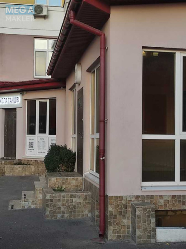 Продаж комерційної нерухомості, 57&nbsp;кв.м, под магазин, <a class="location-link" href="/kiev/" title="Недвижимость Київ">Київ</a>, <a class="location-link" href="/kiev/darnickij/" title="Недвижимость Дарницький район">Дарницький р-н</a>, Євгена Харченка вул., 47 (изображение 5)