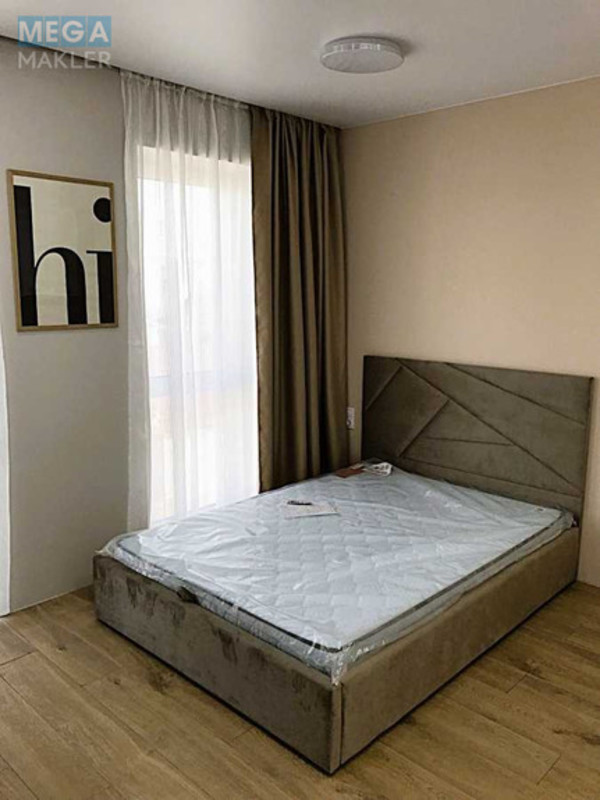 Продаж 1 кімнатної квартири (32/17/6,5), 3 пов. 5 пов. будинку, <a class="location-link" href="/kiev/" title="Недвижимость Київ">Київ</a>, <a class="location-link" href="/kiev/svyatoshinskij/" title="Недвижимость Святошинський район">Святошинський р-н</a>, Обухівська вул., 91 (изображение 7)