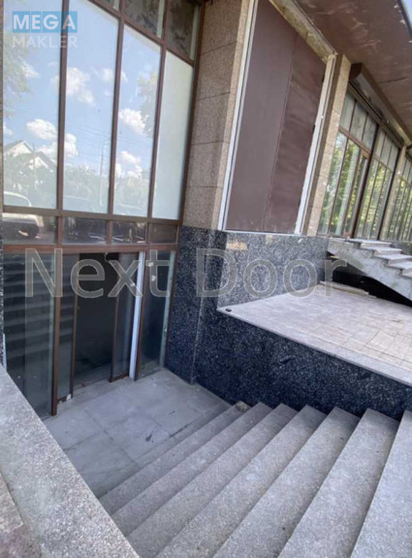 Продаж окремої будівлі/побудови, 852&nbsp;кв.м, <a class="location-link" href="/kiev/" title="Недвижимость Київ">Київ</a>, <a class="location-link" href="/kiev/shevchenkovskij/" title="Недвижимость Шевченківський район">Шевченківський р-н</a>, Данила Щербаківського вул., 14 (изображение 3)