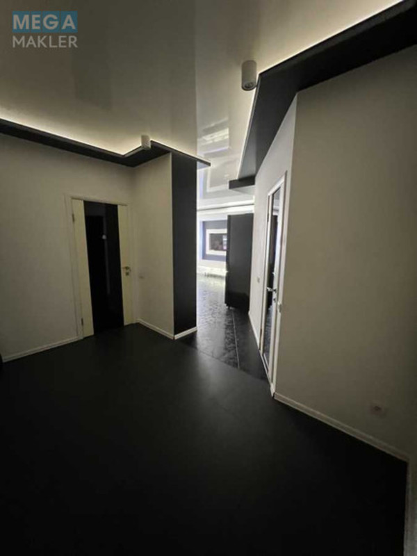 Продаж 2 кімнатної квартири (67/35/30), 21 пов. 25 пов. будинку, <a class="location-link" href="/kiev/" title="Недвижимость Київ">Київ</a>, <a class="location-link" href="/kiev/solomenskij/" title="Недвижимость Солом'янський район">Солом'янський р-н</a>, Лобановского просп., 4г (изображение 9)