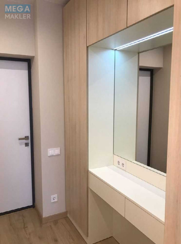 Оренда 1 кімнатної квартири, <a class="location-link" href="/kiev/" title="Недвижимость Київ">Київ</a>, <a class="location-link" href="/kiev/goloseevskij/" title="Недвижимость Голосіївський район">Голосіївський р-н</a>, Велика Васильківська вул., 100 (изображение 12)